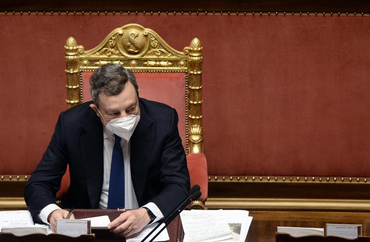 Covid, “Nessun lockdown per non vaccinati”