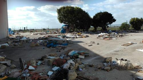 Campobello di Mazara, occupato ex oleificio, appello del sindaco