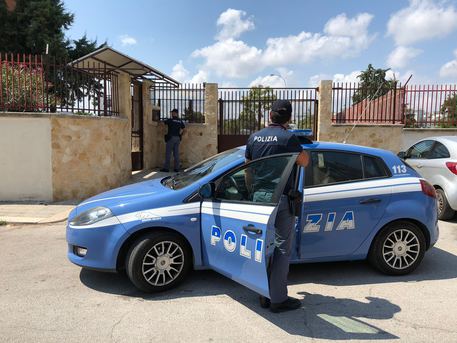 Artista di strada morto, giovane confessa, “Così l’ho rapinato al buio”