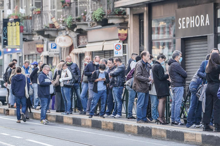 Green pass, oggi la prova del nove, in Sicilia 250mila “a rischio”