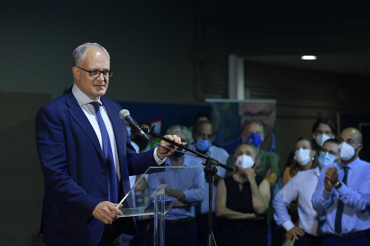 Elezioni, Roma, Roberto Gualtieri parla sulle alleanze