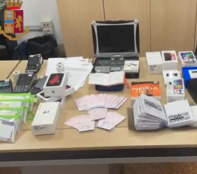 Genova, arrestata russa, mamma di giorno, hacker di notte