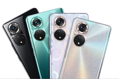 Smartphone, Honor 50 arriva in Italia con tutti i servizi Google