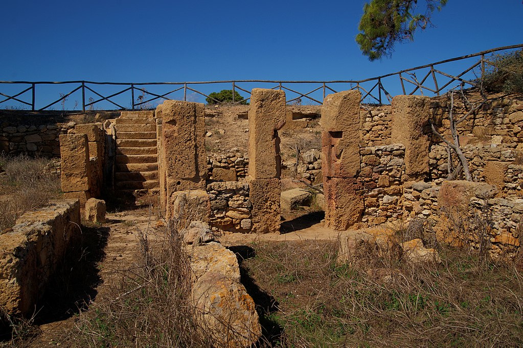 Archeologia, volto in terracotta di Afrodite emerge da Mothia