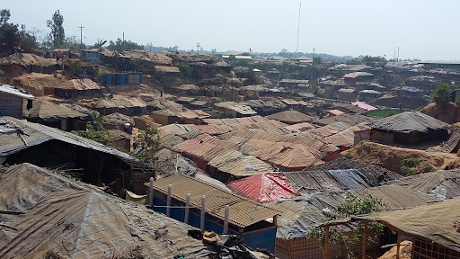 Bangladesh, 7 morti in un attacco in campo profughi Rohingya