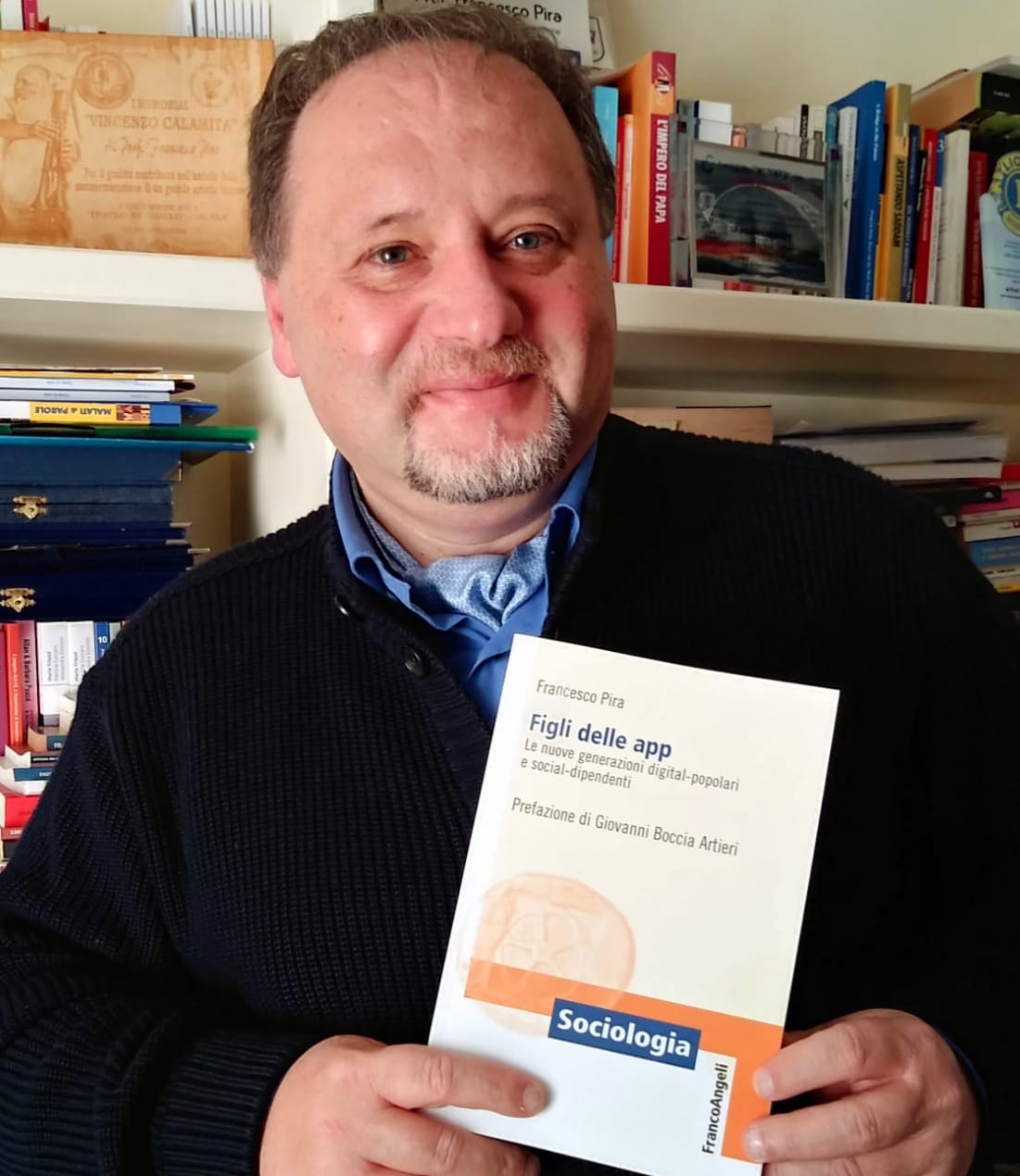 “Figli delle app”, il rapporto fra adolescenti e tecnologia