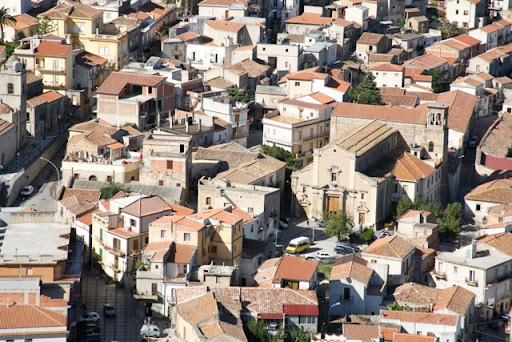 Mirto pronto alla sfida del Pnrr per una nuova idea di sviluppo