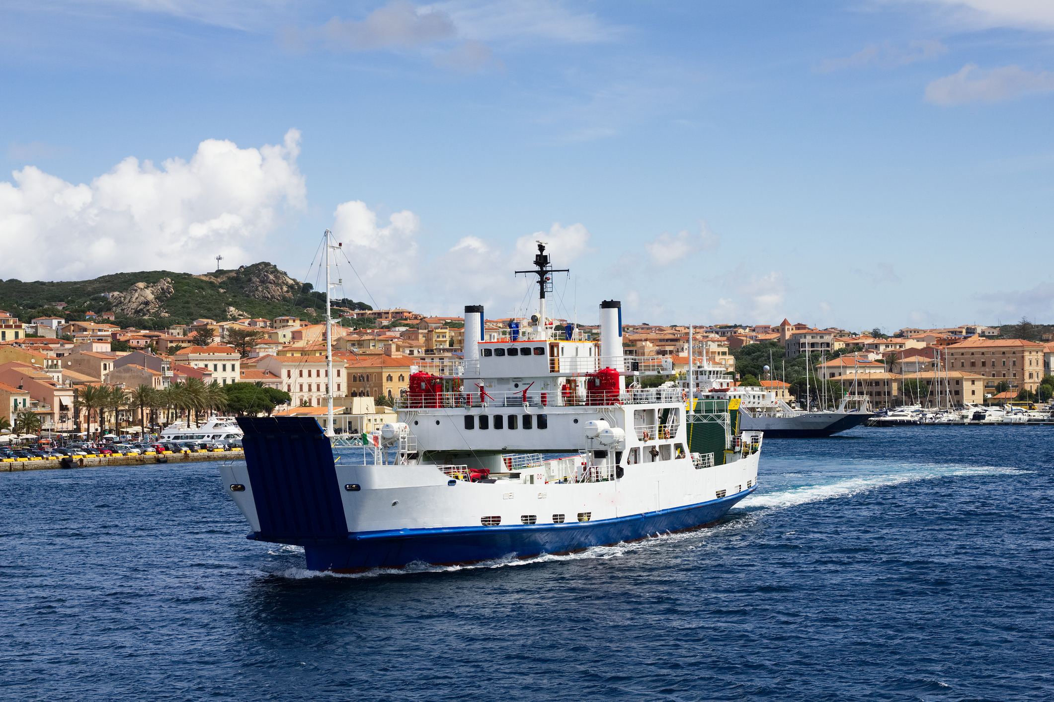 Trasporti marittimi, isole minori nel limbo