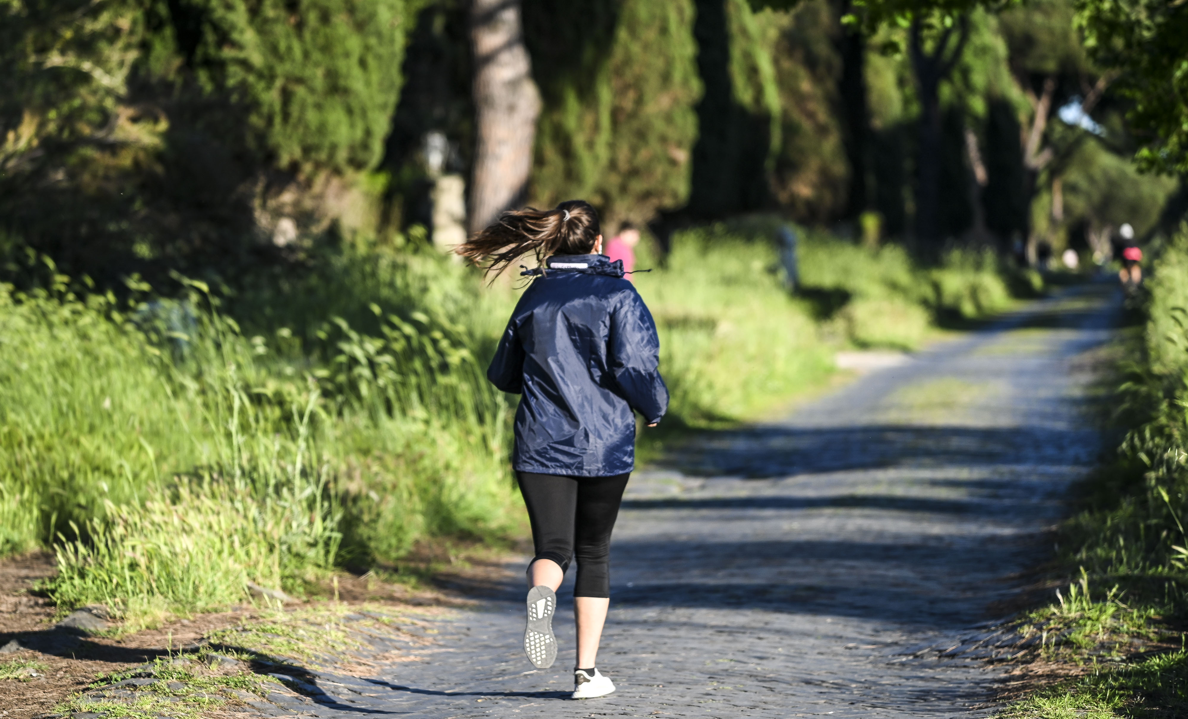 Tumori, la giusta prevenzione passa anche da tavola e sport