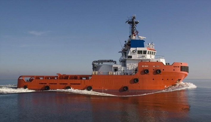 Migranti, un centinaio verso Lampedusa a bordo della Almisan