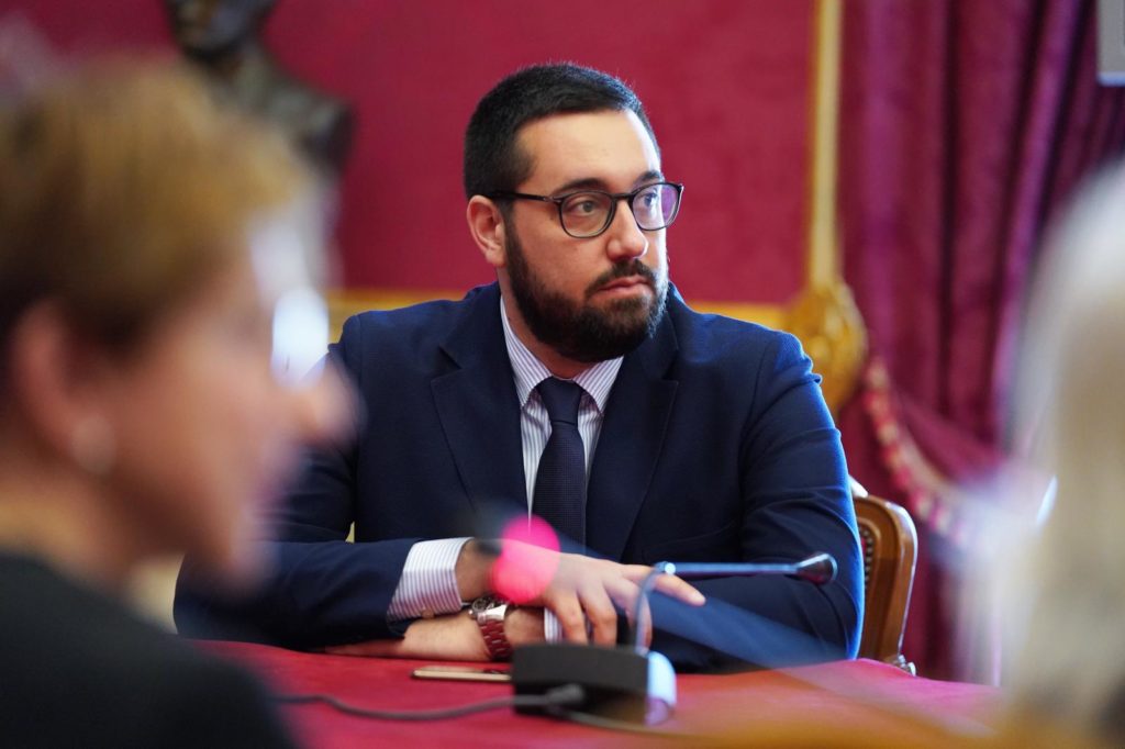 Partecipate regionali, Sunseri (M5s): “Aspettiamo di capire come il governo vorrà muoversi”