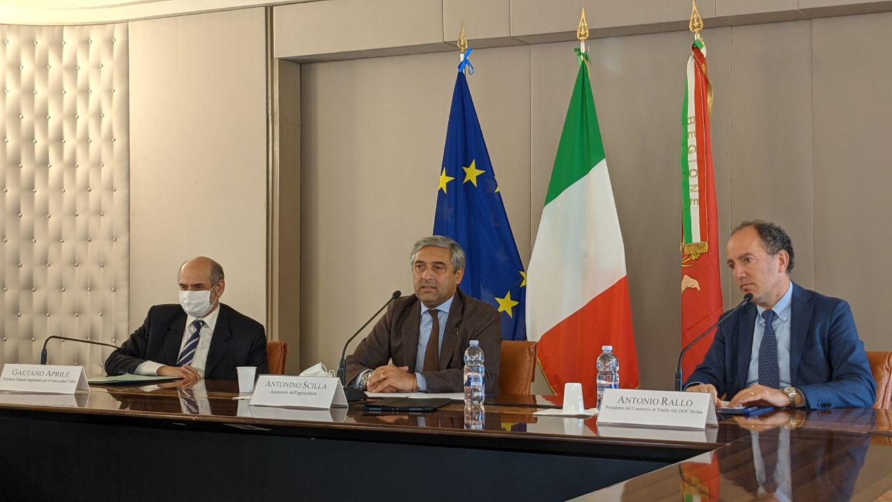 I vini doc siciliani più protetti dal 2022, ecco come cambierà tutto