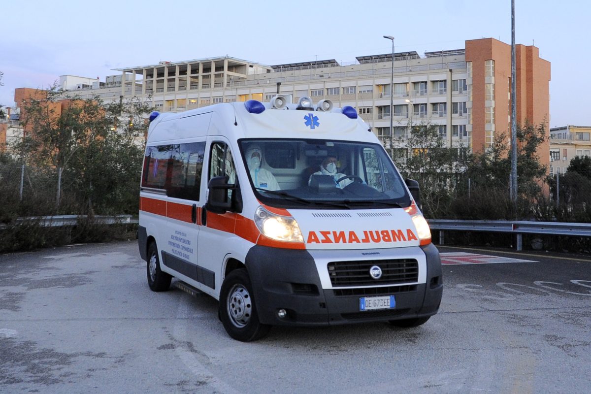 Ritrovamento shock nel Ragusano, un cadavere in vasca per l’irrigazione