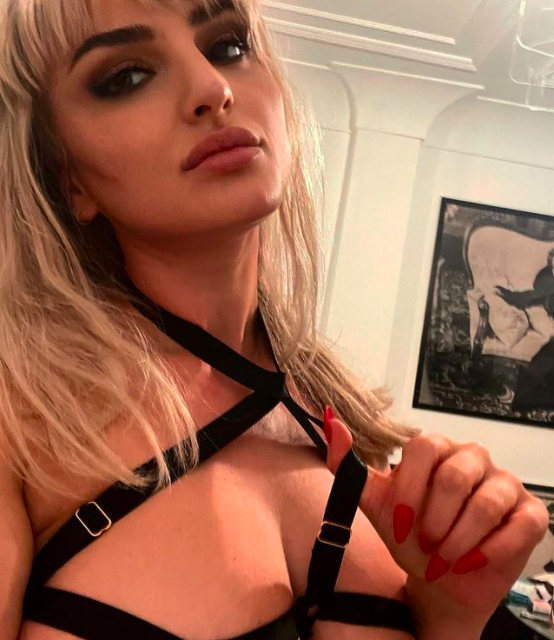 Arisa dice basta, “Rinuncio agli uomini ma non a… ” – Le foto