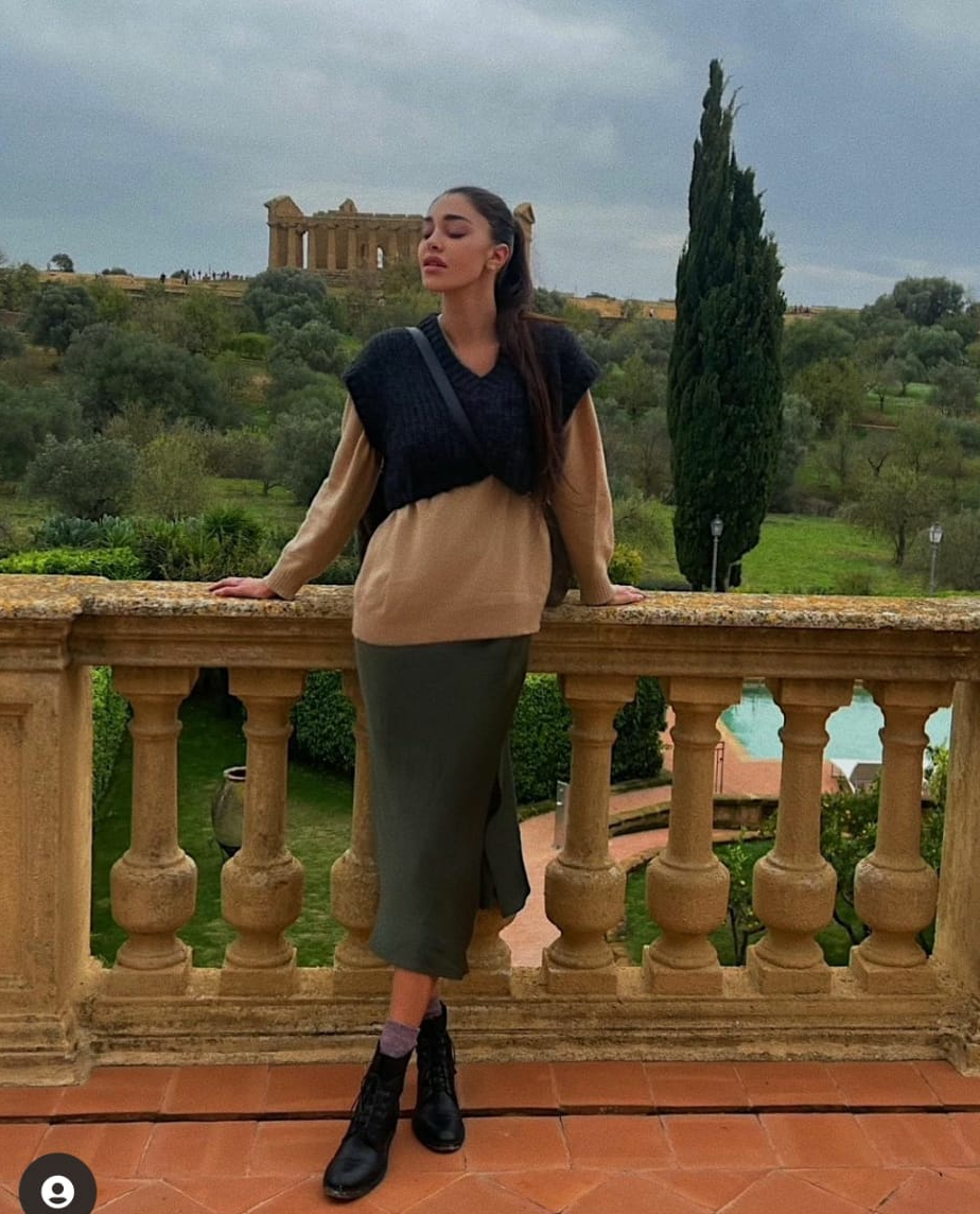 Galleria foto 'Belen ricorda il suo passato: “Fuggita dall’Argentina, coi primi soldi ho aiutato i miei”' - foto 3