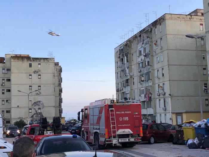 Siracusa, blitz Carabinieri in piazza di spaccio in via Algeri, foto