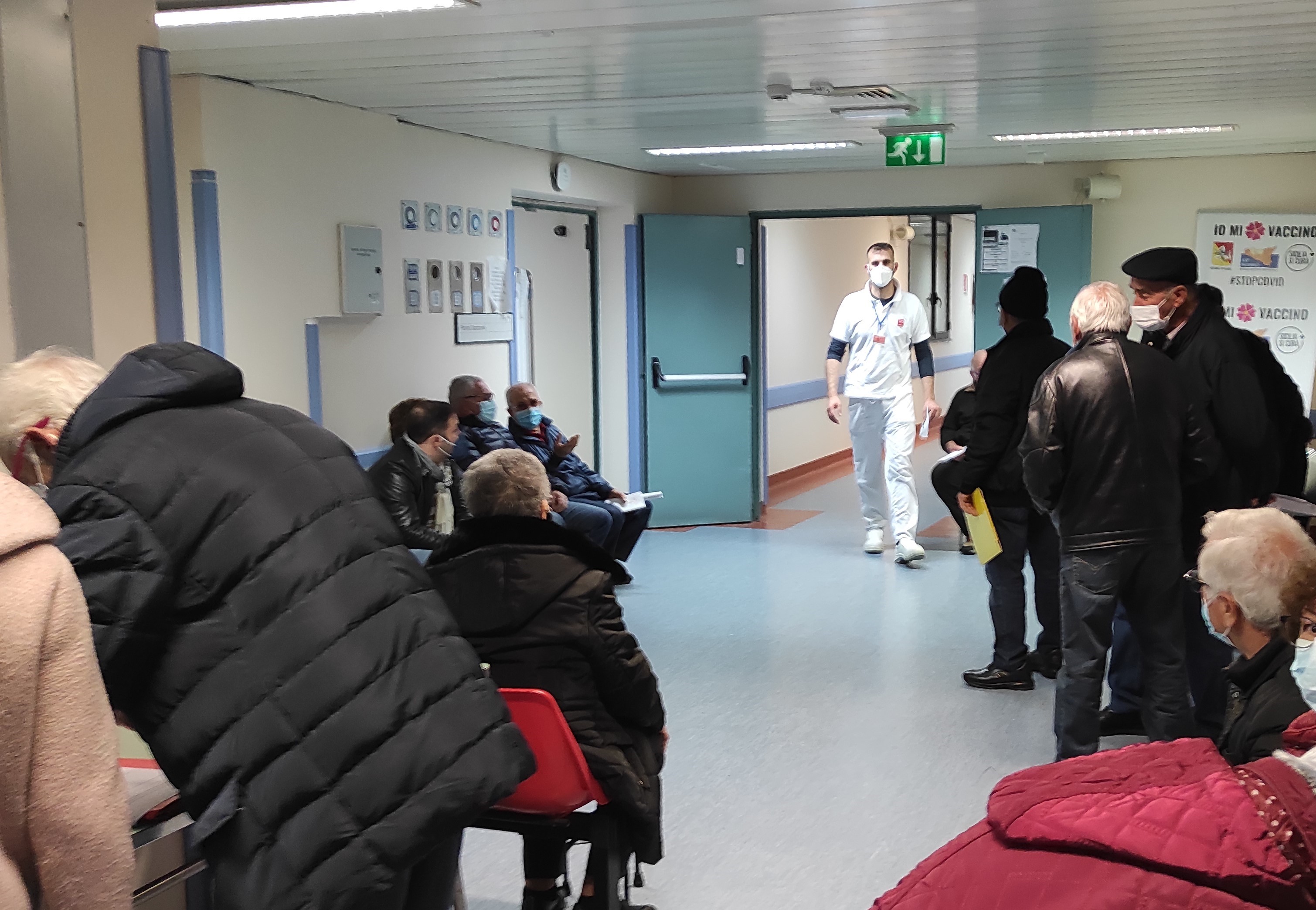 Centro vaccinale Madonie, tante perplessità per una sede poco idonea