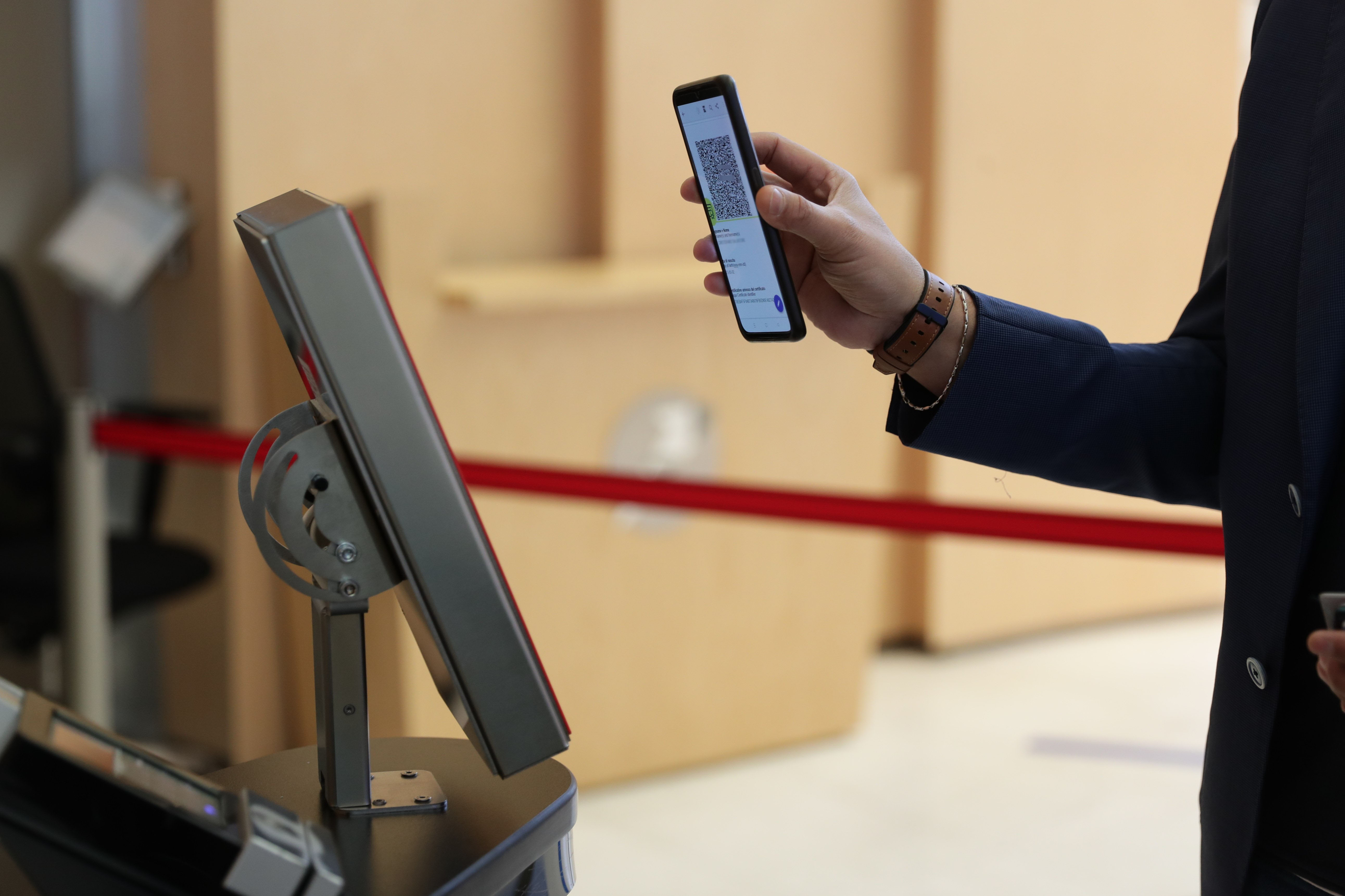 Obbligo vaccino over 50 in Sicilia, in vigore da oggi il nuovo decreto Covid