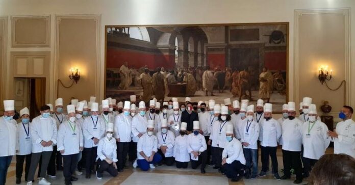 Convegno cuochi ad Aci Castello, cucina italiana a rischio estinzione Convegno cuochi ad Aci Castello, cucina italiana a rischio estinzione