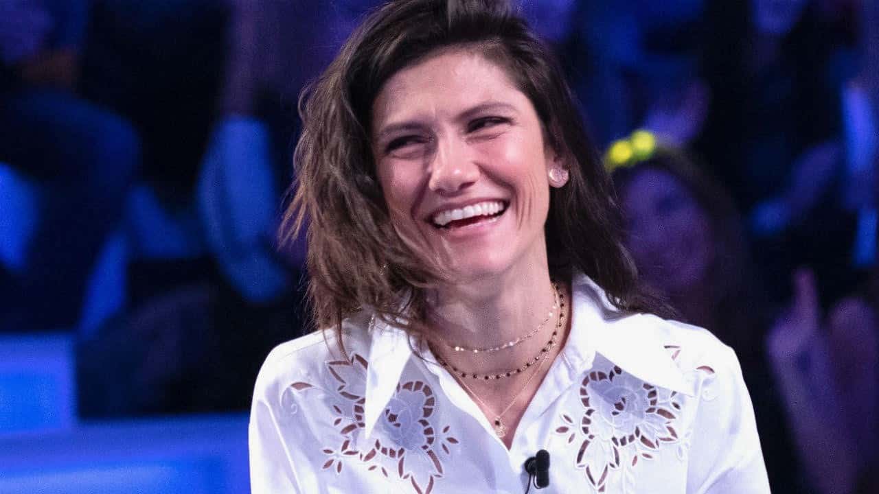 Elisa è positiva al Covid: concerti rinviati, presto le tappe del tour in Sicilia