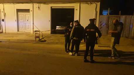 Omicidio Partinico, il giallo degli occhiali e i soldi in casa, le indagini