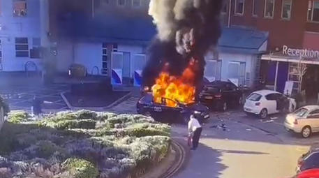 Liverpool, chi era l’attentatore “Enzo Almeni”