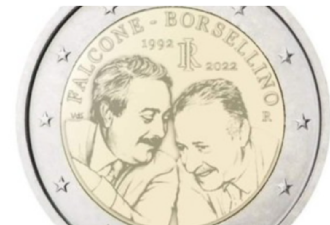 Una moneta da 2 euro in onore di Falcone e Borsellino, la foto Una moneta da 2 euro in onore di Falcone e Borsellino, la foto