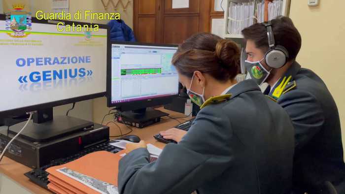 Corruzione in lavori pubblici, arresti in Sicilia orientale