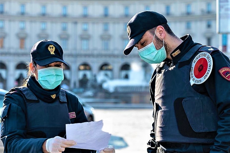 Cenoni Natale e concerti “a numero chiuso”, stretta anche in Sicilia