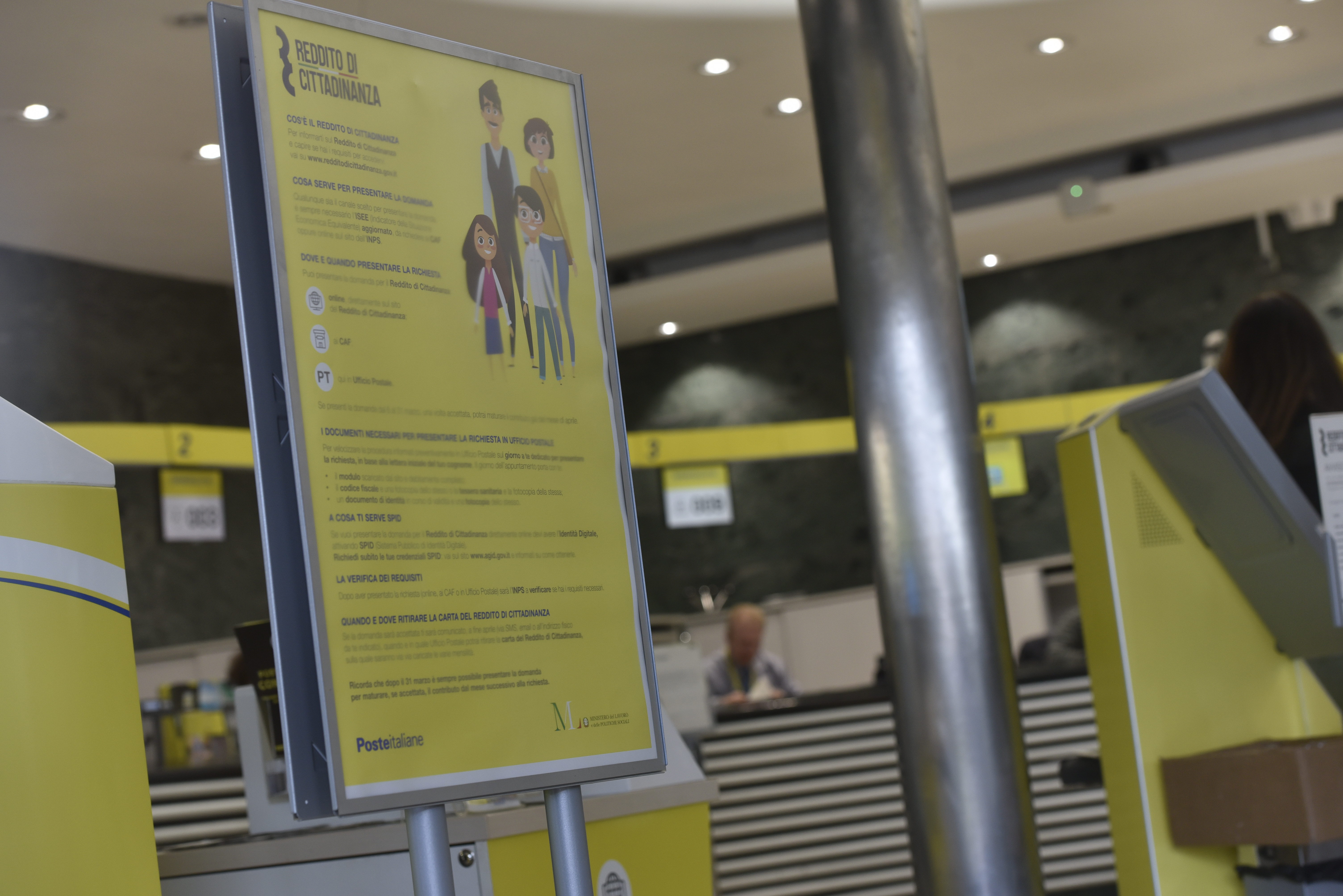 Reddito di cittadinanza, anticipato pagamento dicembre, date bonifico