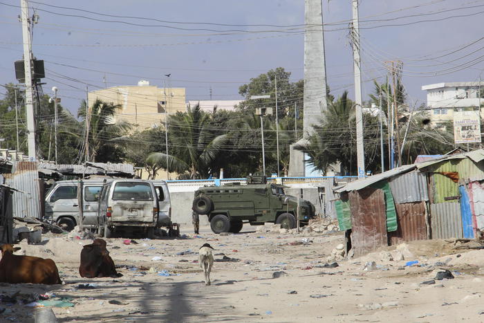 Somalia, duplice attentato kamikaze a Mogadiscio, 29 morti