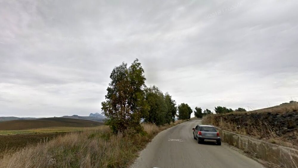 Frana manto stradale, chiusa strada provinciale per Corleone