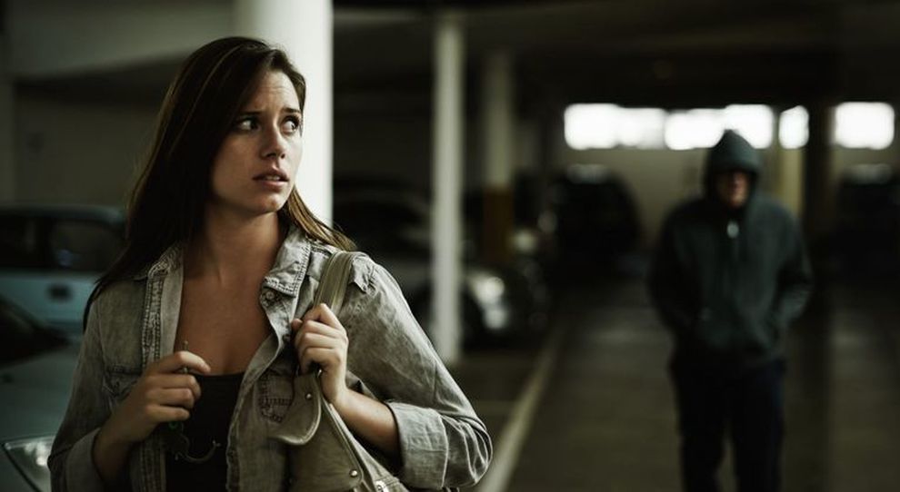 Pestato per aver difeso amica da uno stalker, muore dopo 2 settimane di agonia