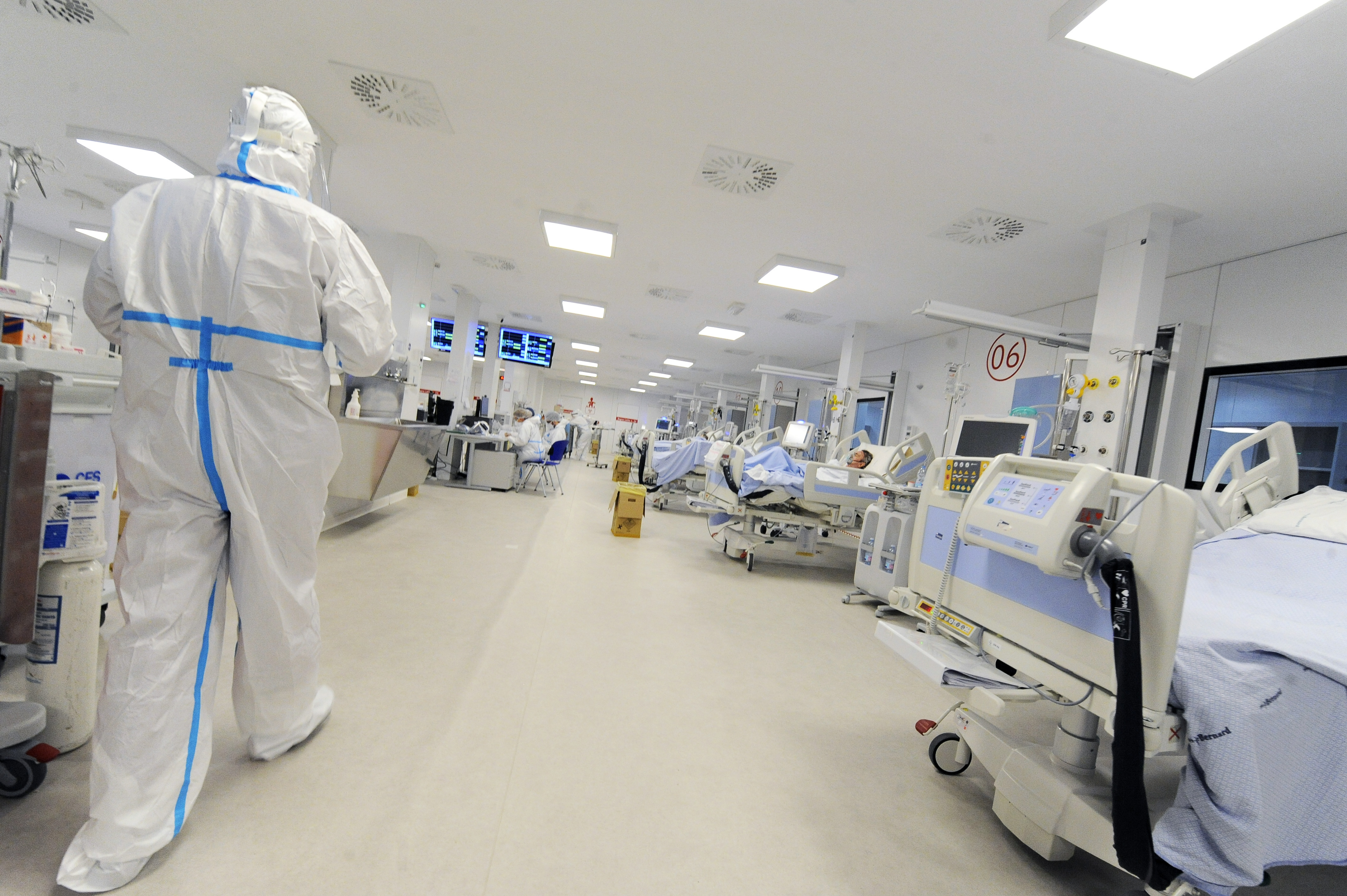 Variante Omicron dominante in Sicilia, riguarda oltre il 78% dei casi