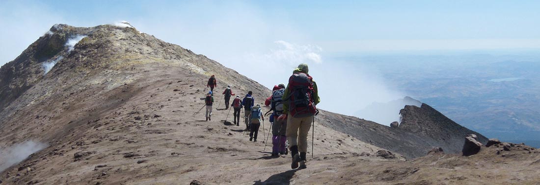 Turismo, al via un corso per 80 guide vulcanologiche