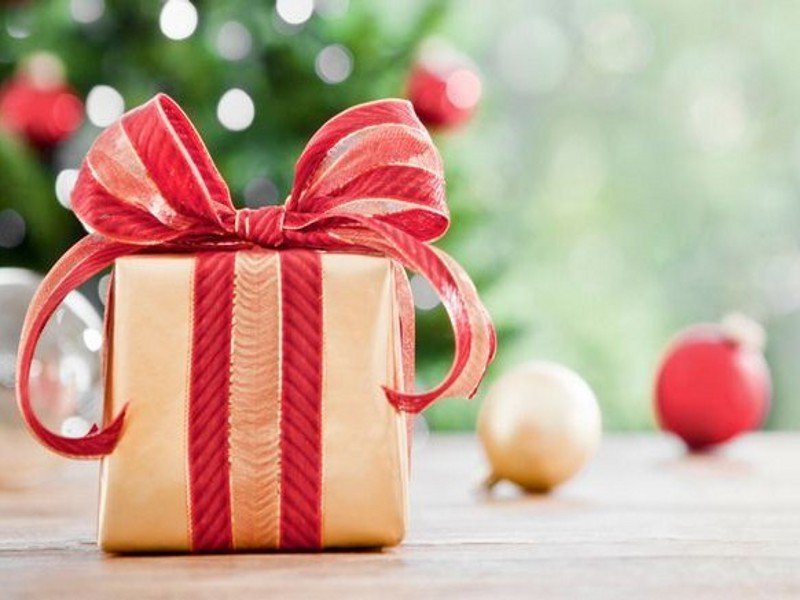 Tredicesime in arrivo, il 33% degli italiani le userà per comprare i regali di Natale