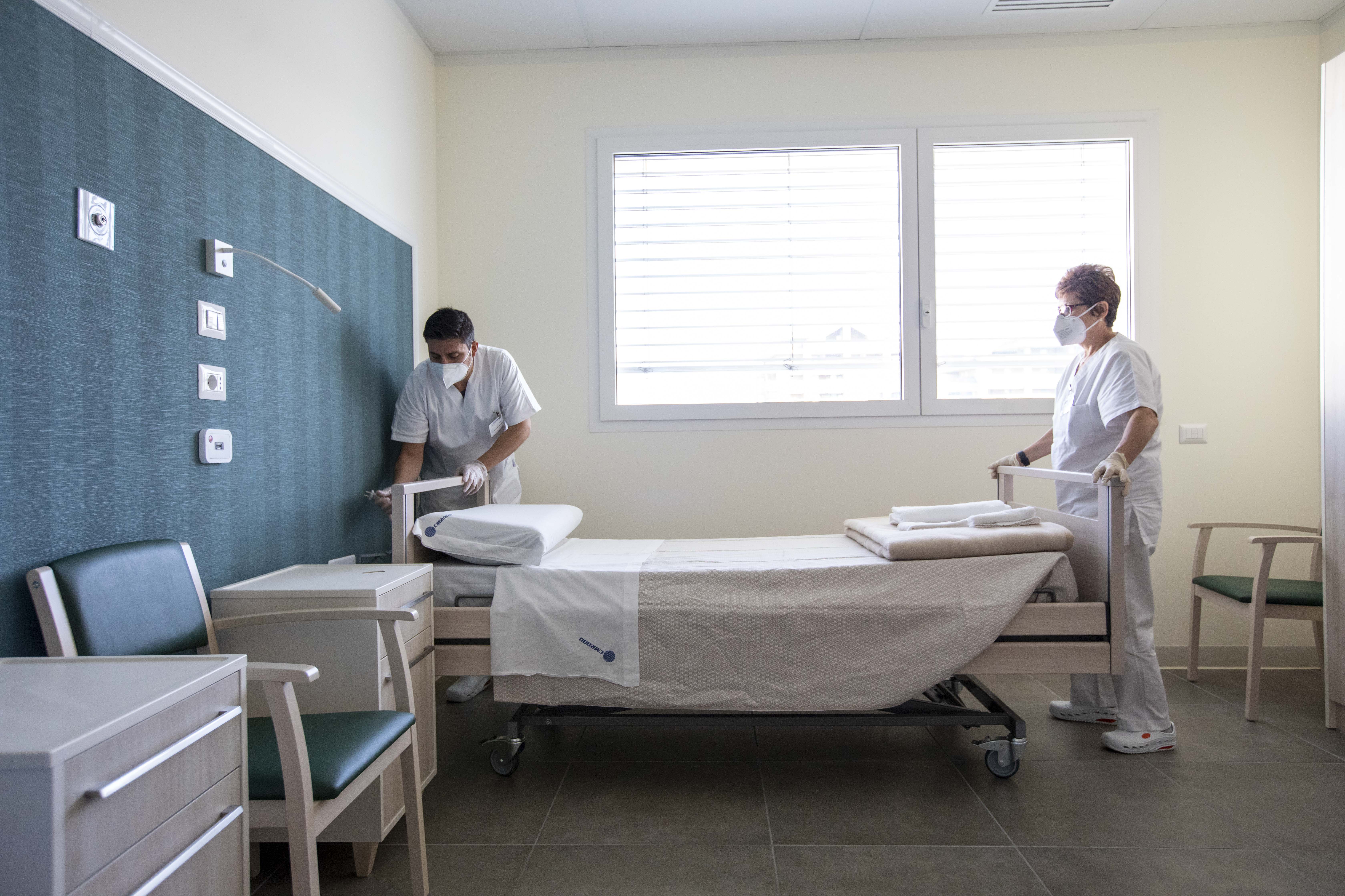 Quarantena e isolamento, si accende il dibattito, cosa dice la legge