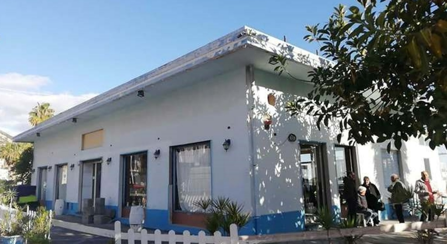 Lipari, sequestrato lo storico bar “Miramare”