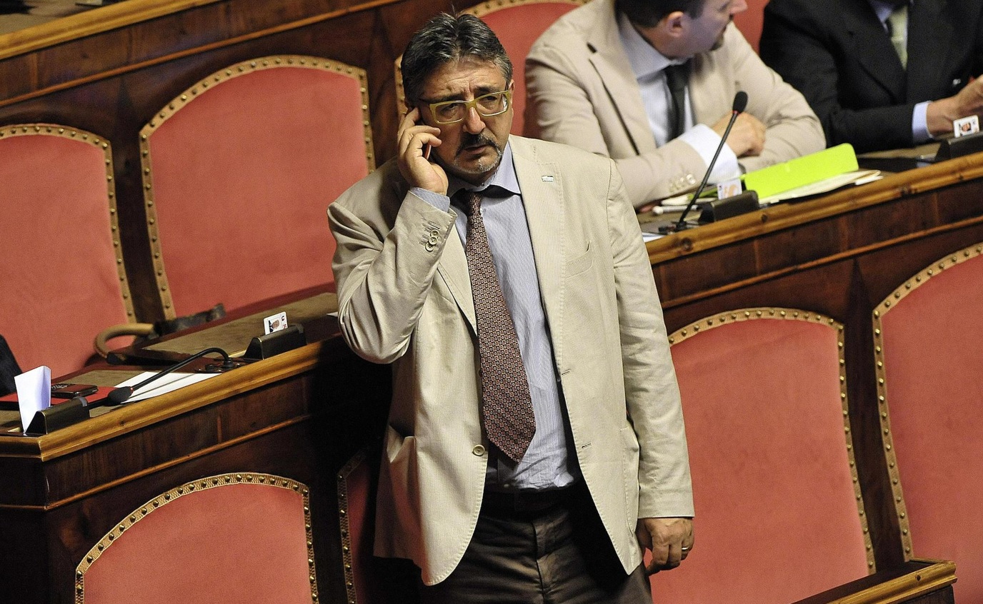 Morto l’ex senatore M5s Bartolomeo Pepe, era convinto No vax