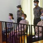 Birmania, Aung San Suu Kyi condannata a quattro anni di carcere