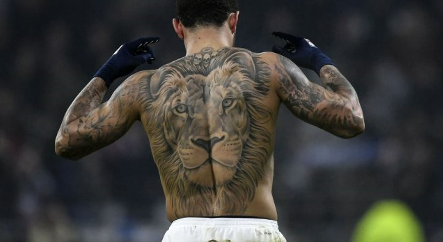 Calcio, Cina, giocatori nazionale devono togliersi i tatuaggi