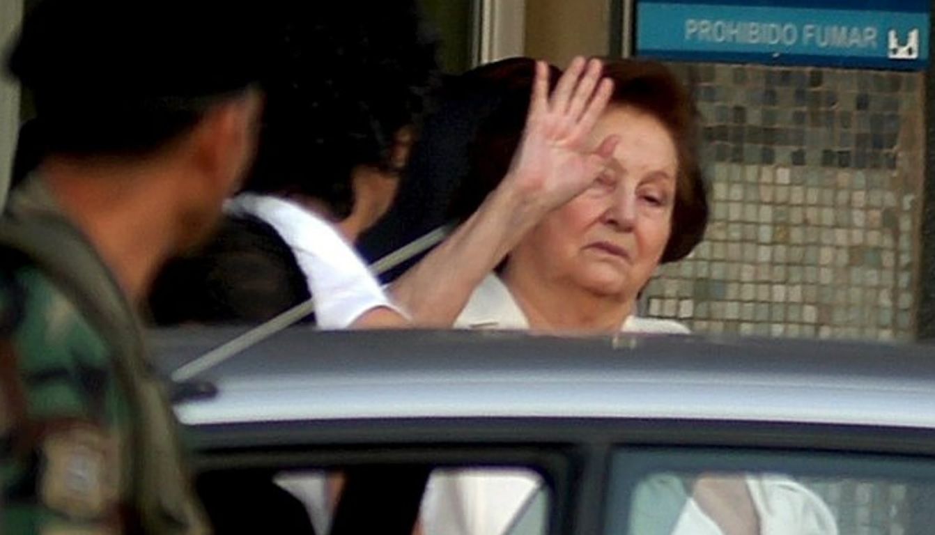 Cile, muore a 99 anni Lucia Hiriart, vedova di Pinochet