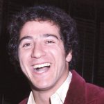 È morto Eddie Mekka, la carriera della star di “Laverne & Shirley”