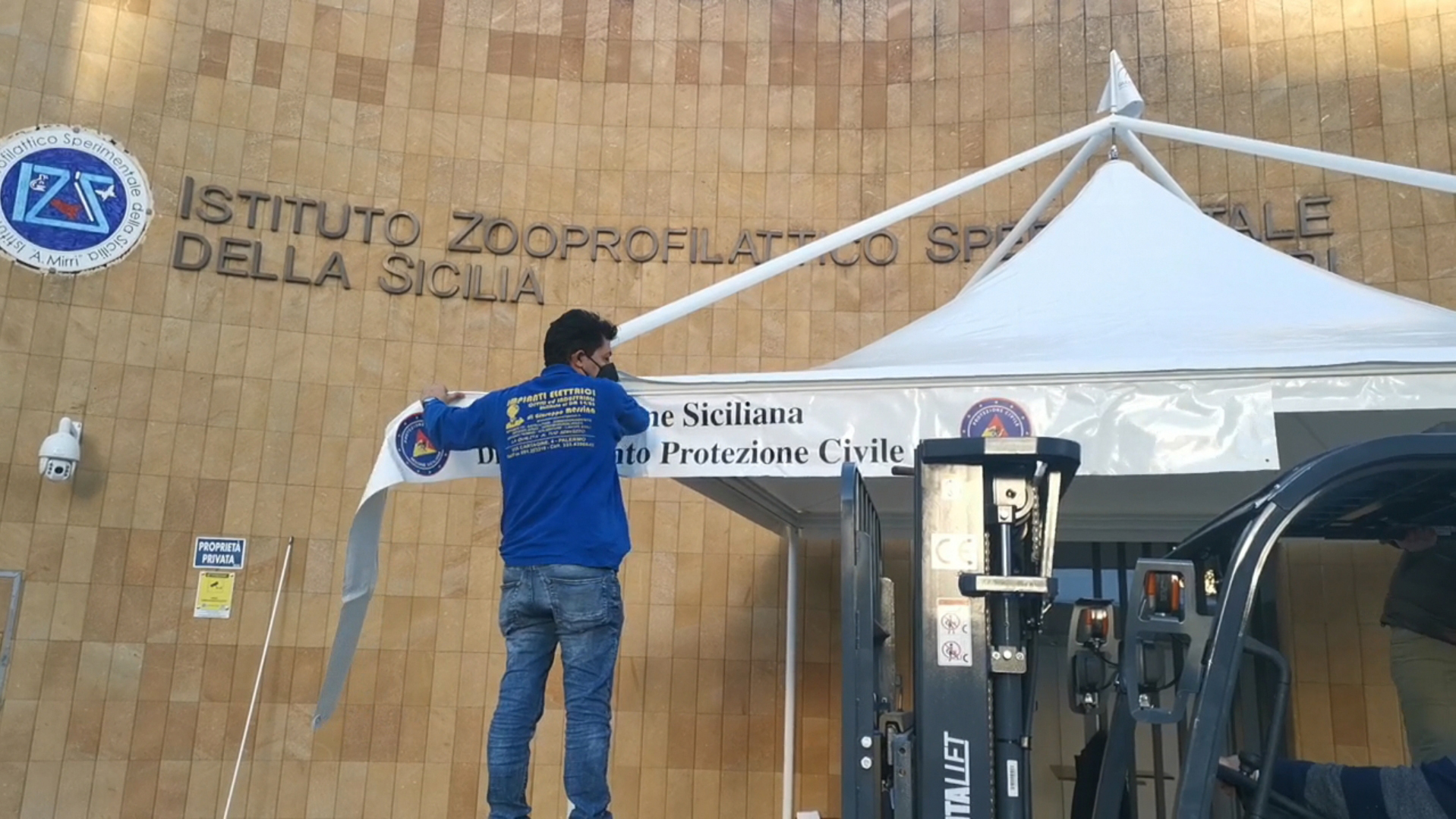 Palermo, da lunedì nuovo hub tamponi all’Istituto Zooprofilattico