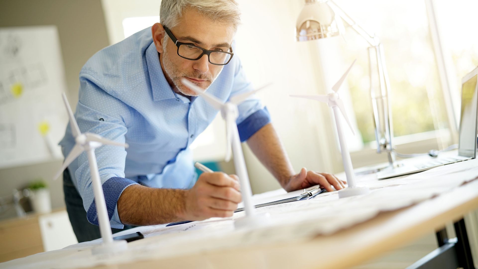 Quanto guadagna un ingegnere: ecco gli stipendi in Italia