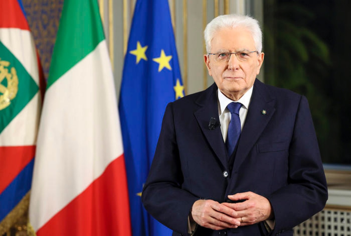 Il giuramento di Sergio Mattarella e le standing ovation, tutte le sue priorità