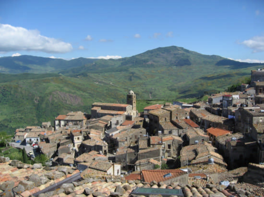 A Mistretta boom di contagi, oltre 380 casi su meno di 5.000 abitanti