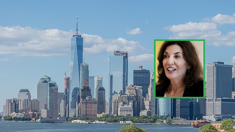 Covid, New York, obbligo di mascherina fino a metà gennaio