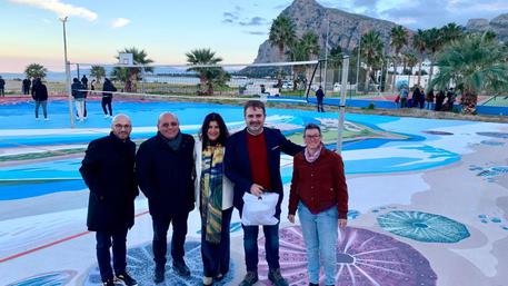 Street art, inaugurata la “Porta del Mare” di Ale Senso a San Vito Lo Capo