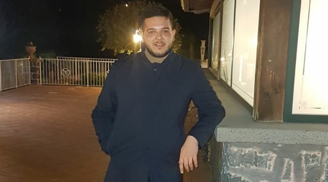 Omicidio Misterbianco, Seby Spampinato si è sparato colpo alla tempia Omicidio Misterbianco, Seby Spampinato si è sparato colpo alla tempia